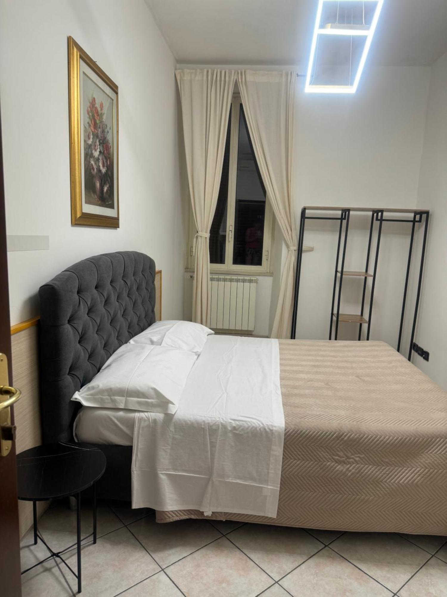Appartamento Larisarooms Рим Экстерьер фото