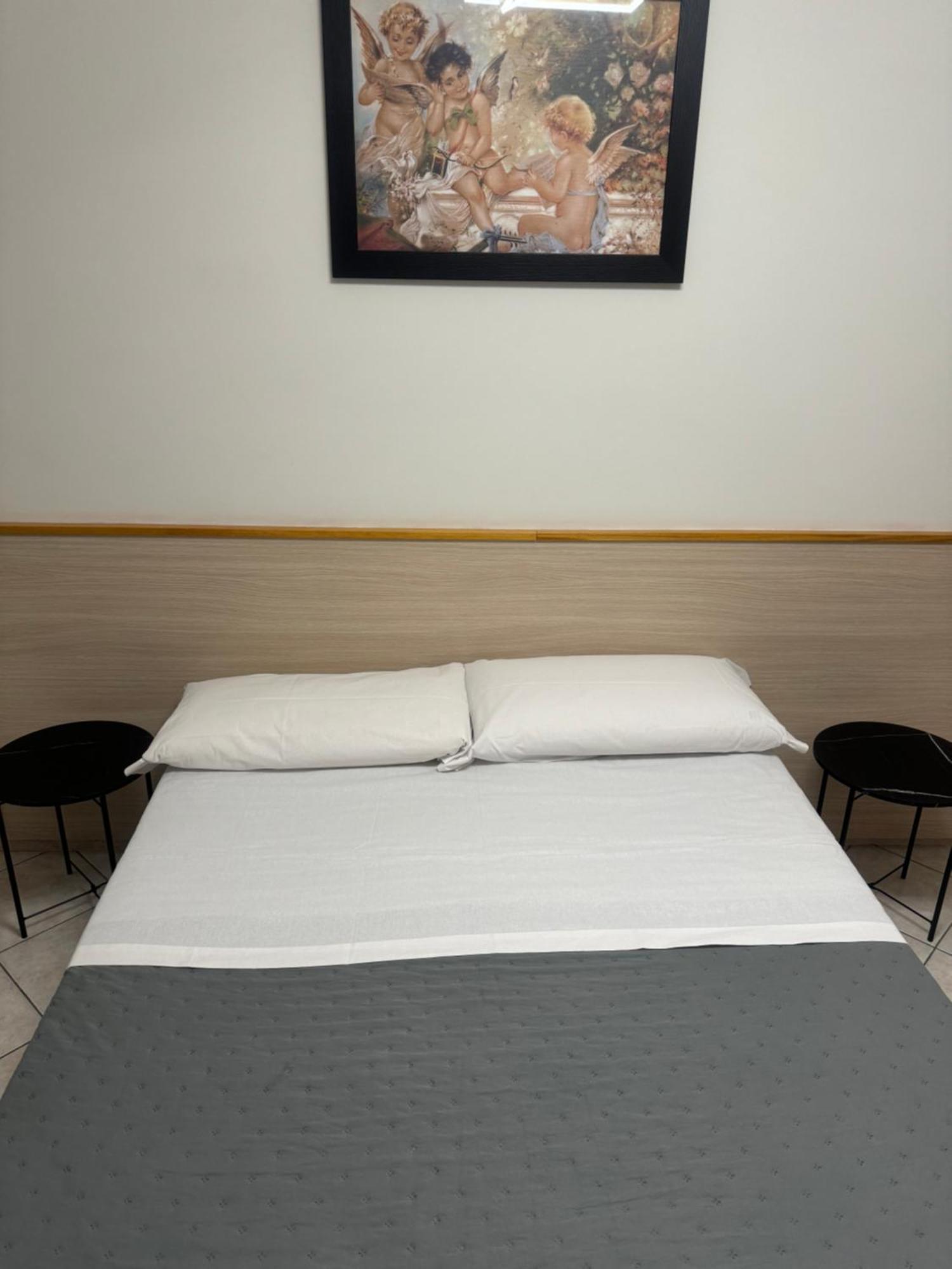 Appartamento Larisarooms Рим Экстерьер фото