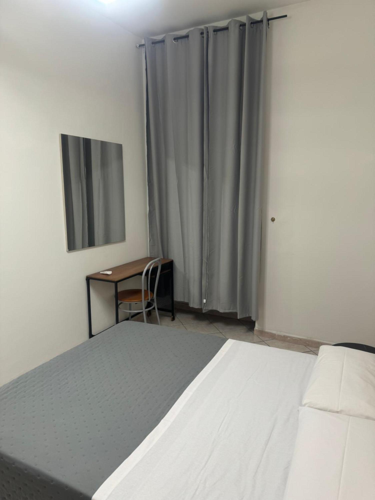 Appartamento Larisarooms Рим Экстерьер фото